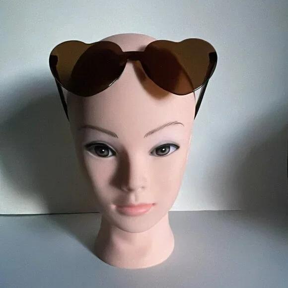 *♪ Heart shaped sunglasses Brown - 2 pair Bundle - Brand New! *♪ - Picture 9 of 15